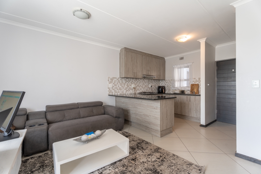 2 Bedroom Property for Sale in Buh Rein Estate Western Cape